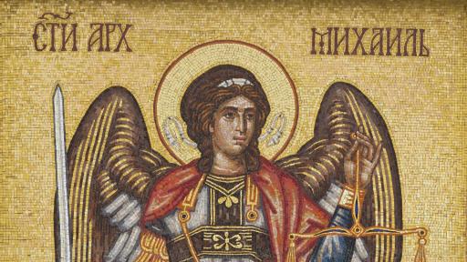  <p><strong>Голям празник е!</strong> Днес би трябвало да почерпят...</p> 