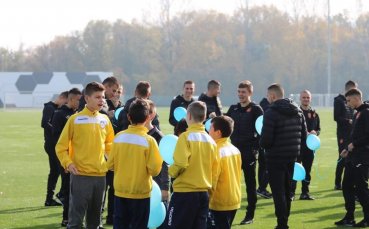 Децата от ФК Витоша 13 родени през 2007 ма година участваха