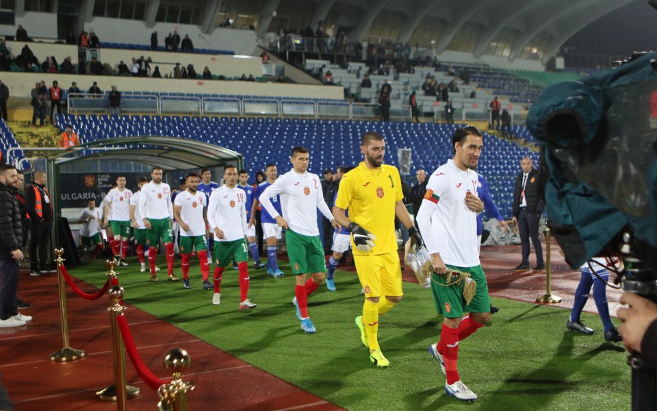 С вчерашното поражение от Парагвай българският национален отбор изравни антирекорд