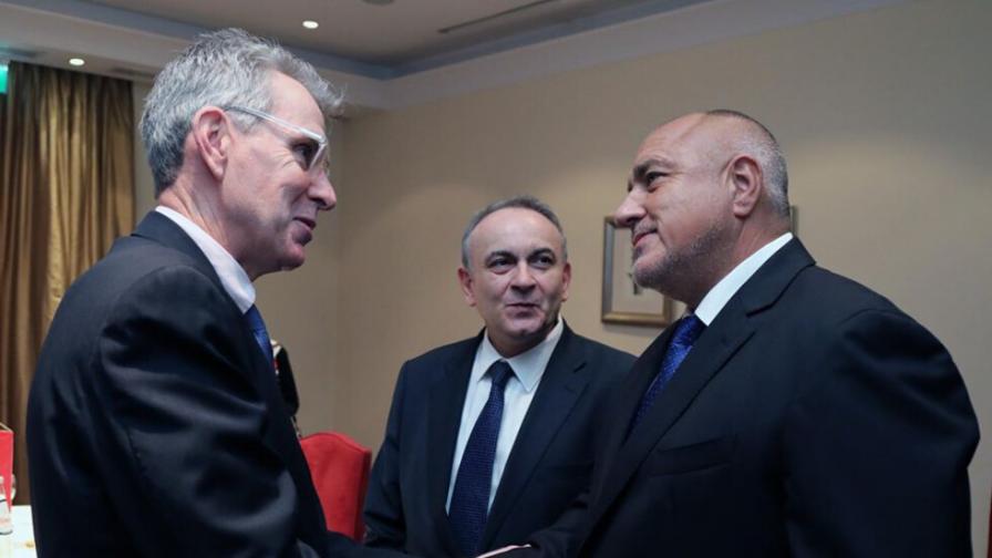  Борисов и посланикът на Съединени американски щати в Гърция разискаха диверсификацията на газ 