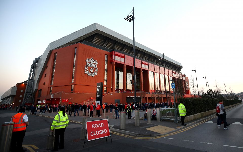 Ливърпул ще проведе поредица от публични консултации, в които ще