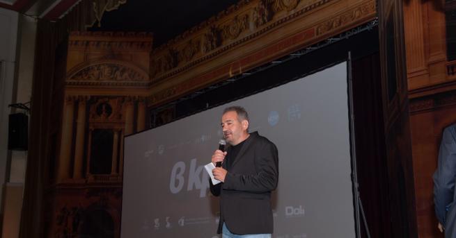 България Седма награда за В кръг Ирини Жамбонас грабна наградата