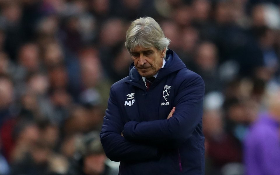 Ръководството на Уест Хем сериозно обмисля варианта да освободи настоящия