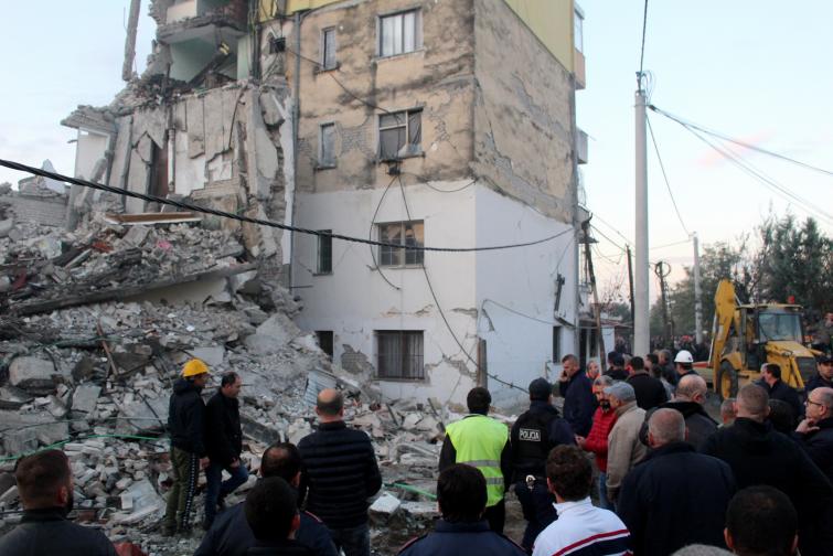 албания земетресение