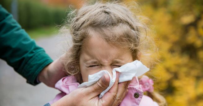 Зимата наближава и досадната упорита кашлица се лепва за малките