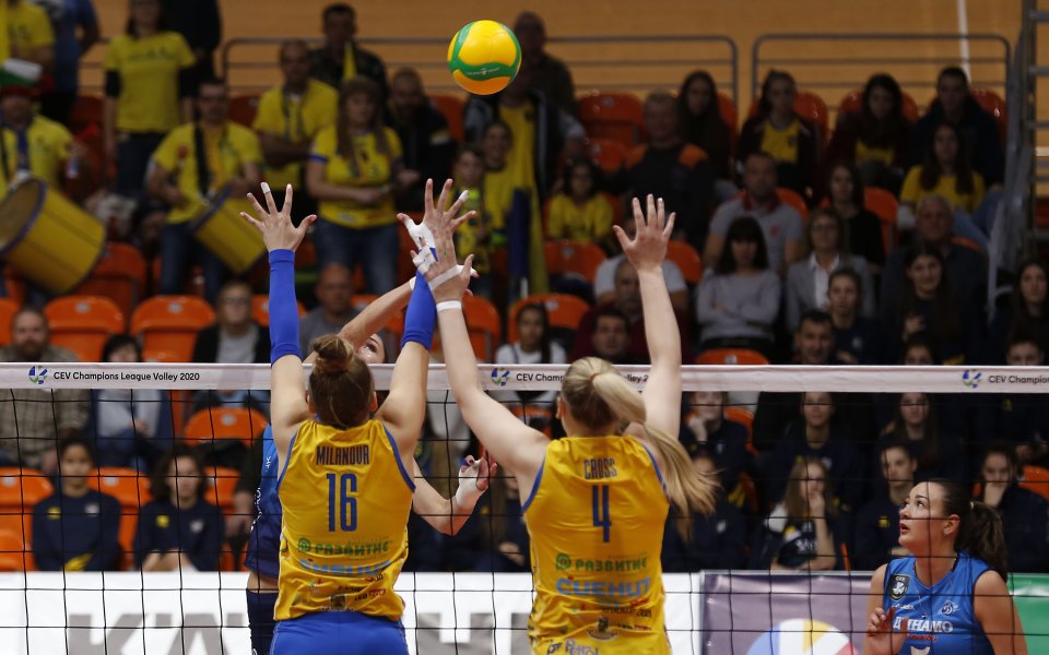 Шампионките на България Марица (Пловдив) записаха първа победа в тазгодишното