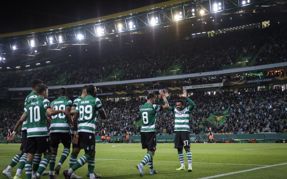 Отборът на Спортинг Лисабон разгроми ПСВ Айндховен с 4:0 и