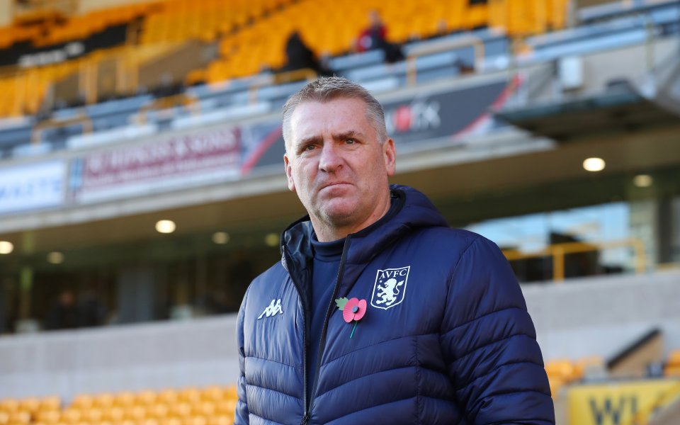 Английският Астън Вила обяви официално, че мениджърът Дийн Смит ще
