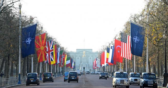 Свят Започва срещата на върха на НАТО в Лондон В