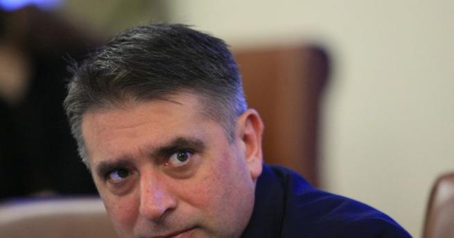 България Кирилов Очаквам вето за Закона за извънредното положение Политиката