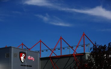 Първият във временното класиране Ливърпул гостува на Борнемут в пореден