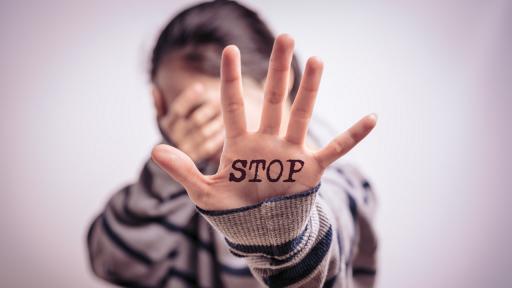  <p><strong>Най-бруталните случаи</strong> на потъпкване на <strong>човешките права</strong></p> 