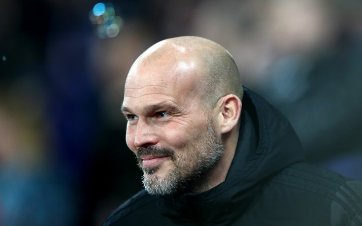 Легенда на Челси насочи Арсенал към Люнгберг за постоянно