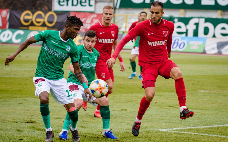 БФС официално отложи мача между Царско село и Берое. Двубоят