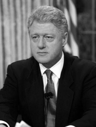  Бил Клинтън 