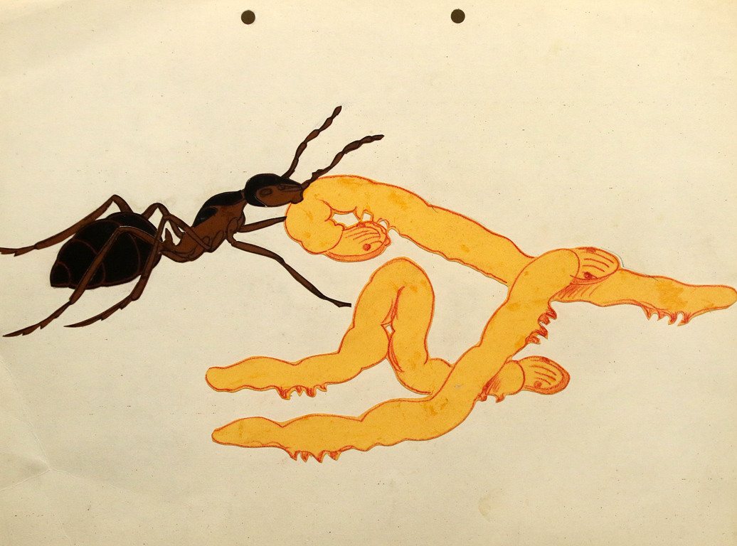 <p>Отделният индивид в мравченото общество няма свой личен живот, няма свои лични грижи и задачи. Това е затворен кръг, в който всеки е на мястото си, осъден никога да няма стремежа за промяна към по-добро. Като че ли някаква висша мъдрост е казала &ndash; така трябва да бъде, това е най-доброто.</p>