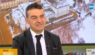 Проф. д-р Иво Петров