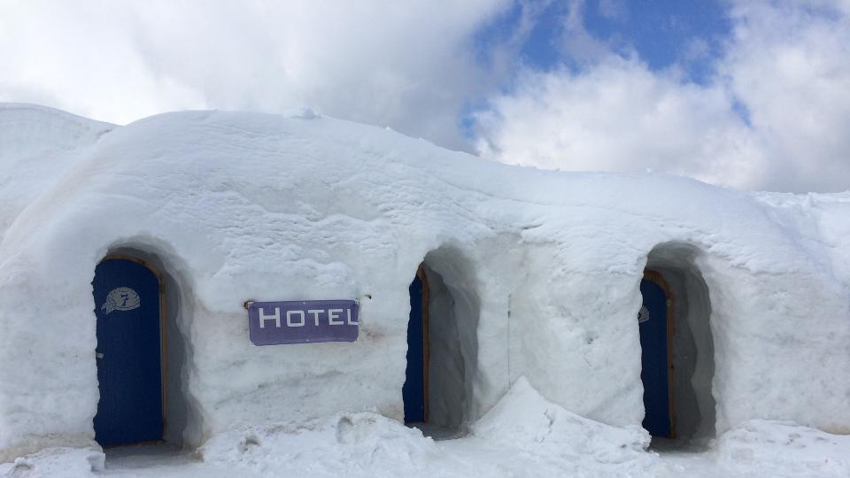 ледени хотели