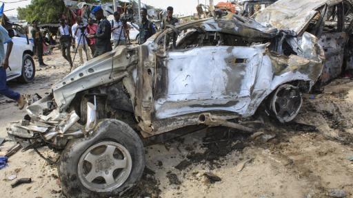  Атентат с кола бомба в Могадишу, десетки убити 