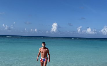 Футболният национал Галин Иванов и красивата му съпруга Диляна Иванова