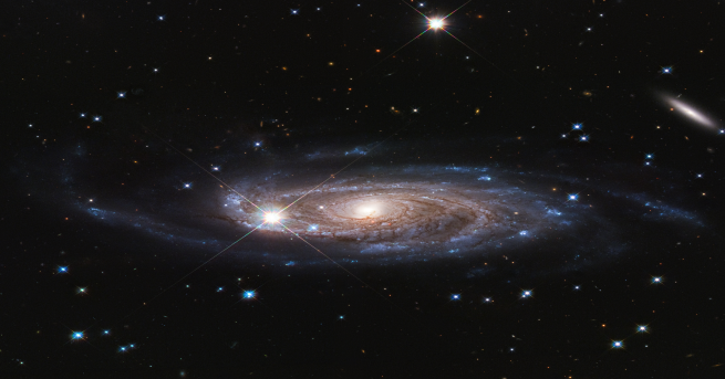 Технологии Хъбъл засне гигантска галактика Годзила Тя е 2 5 пъти