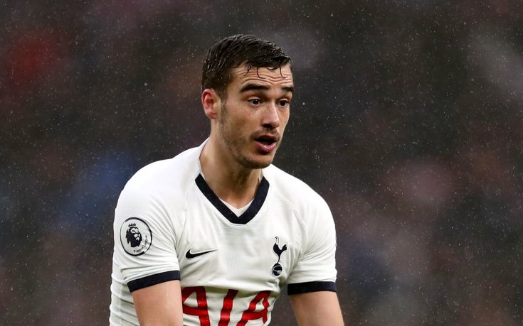 Тимовете от Манчестър в лют спор за халф от Тотнъм