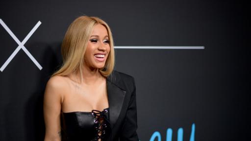  <p>Карди Би желае <strong>нигерийско </strong>гражданство поради <strong>Тръмп</strong></p> 