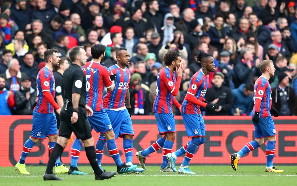 В ранния съботен ден предстои да се изиграе едно от