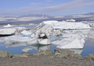 Морският лед в Арктика изчезва