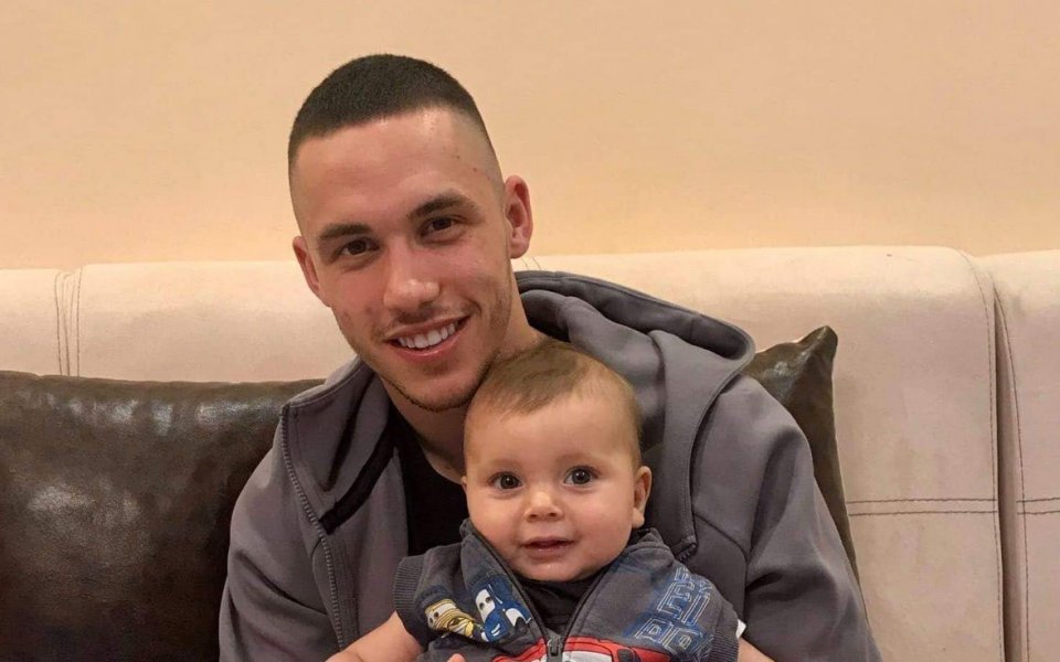 Станислав Иванов гостува на Кирил Евтимов, докосна се до ценната