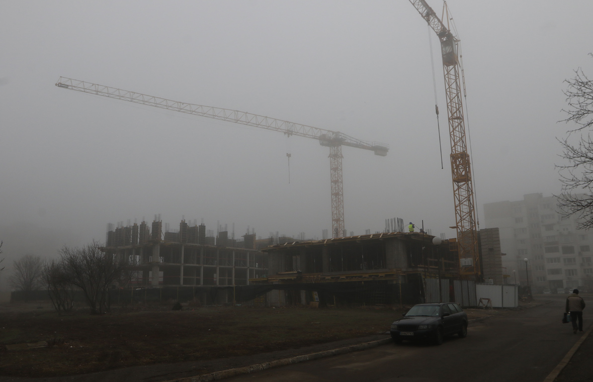 Мъгла и опасен въздух в София и днес