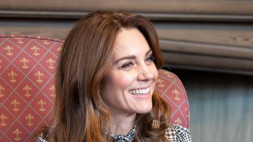  <p><strong>Кейт и Меган</strong> с първи изяви след кралската драма</p> 