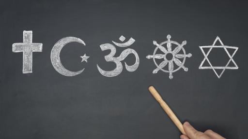  <p><strong>Пет </strong>невероятни <strong>религии</strong>, които в действителност съществуват</p> 