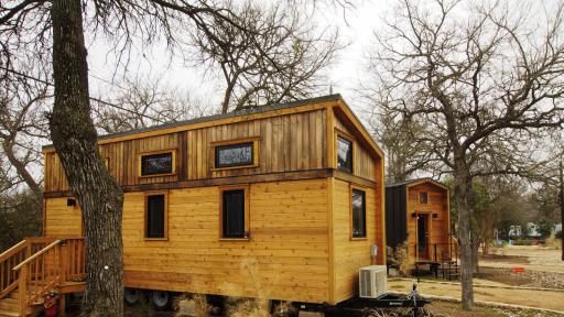  <p>Ще повярвате ли, че в тези <strong>малки къщи</strong> може да се живее</p> 