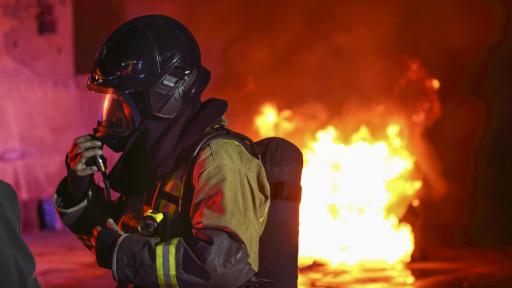  Българка подпали дома си в Италия, дъщеричката ѝ почина 