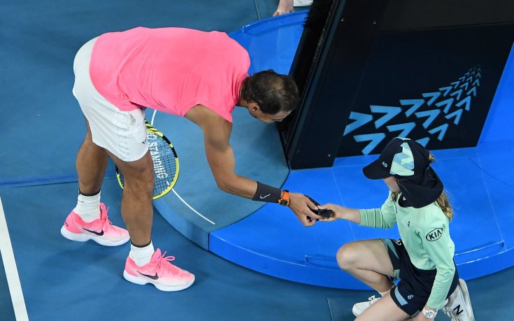 Уникална постъпка на Надал! Това видео се разпространява в целия свят (видео)