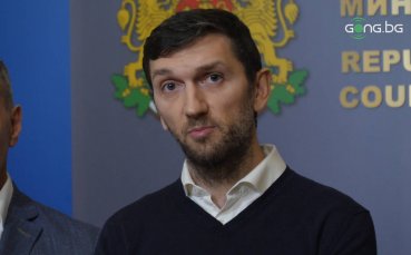 Председателят на Тръст Синя България Даниел Стрезов заяви пред журналистите