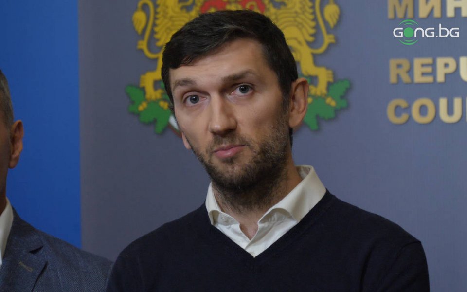 Председателят на Тръст "Синя България" Даниел Стрезов заяви пред журналистите,