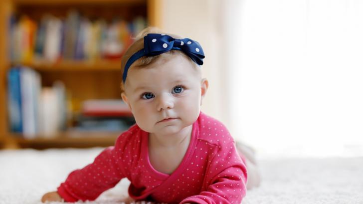 С какви занимания е изпълнен денят на четиримесечното бебе