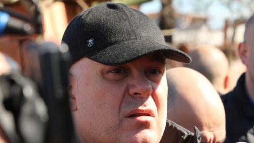  <p>Гешев: Това е единствено началото, очаквайте продължение&nbsp;</p> 