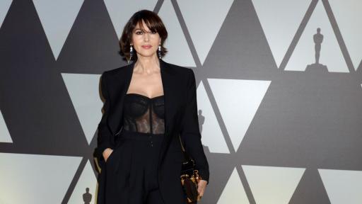  <p>Тя е <strong>копие на известните си родители</strong> - прелестната Дева</p> 