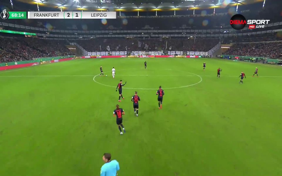 Отборът на Айнтрахт победи на своя стадион РБ Лайпциг с