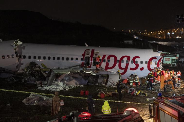  аероплан истанбул турция 