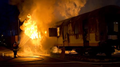  Ужасяващ случай в Аризона, товарен трен падна от мост 