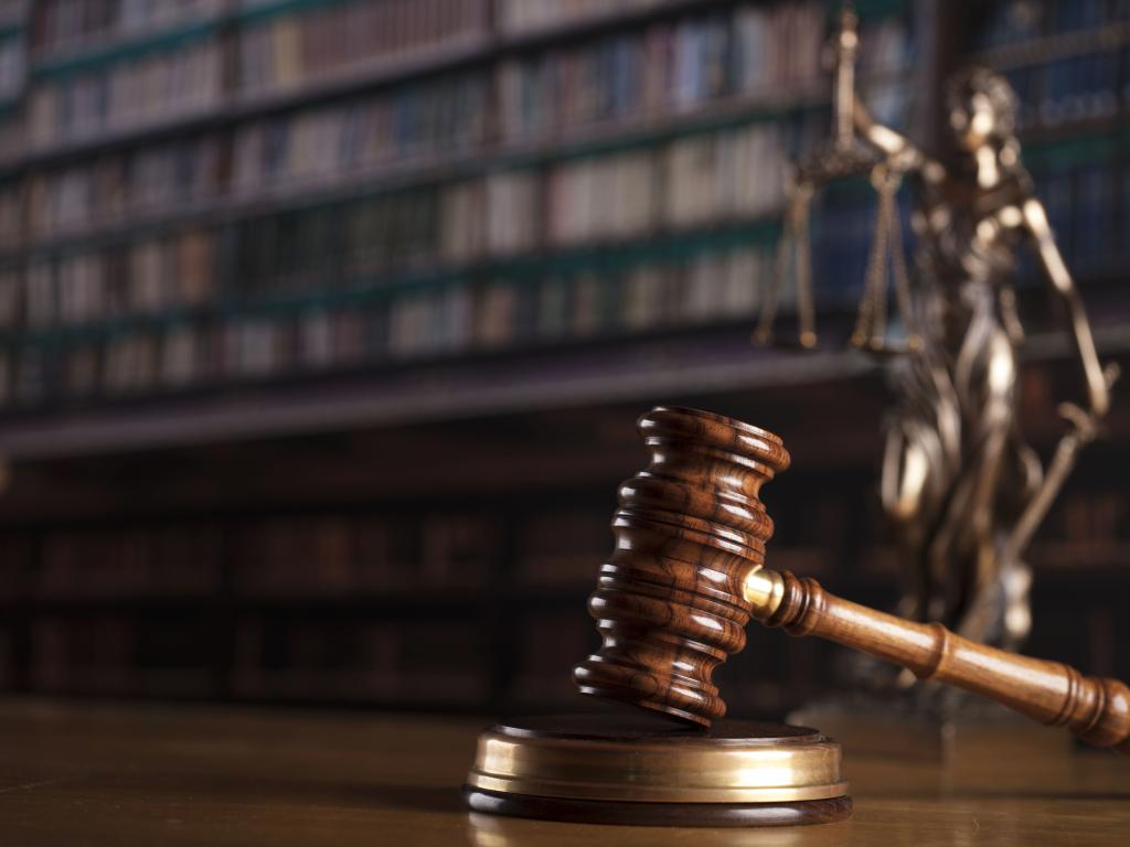 Софийската районна прокуратура повдигна поредно обвинение за измама срещу адвокат