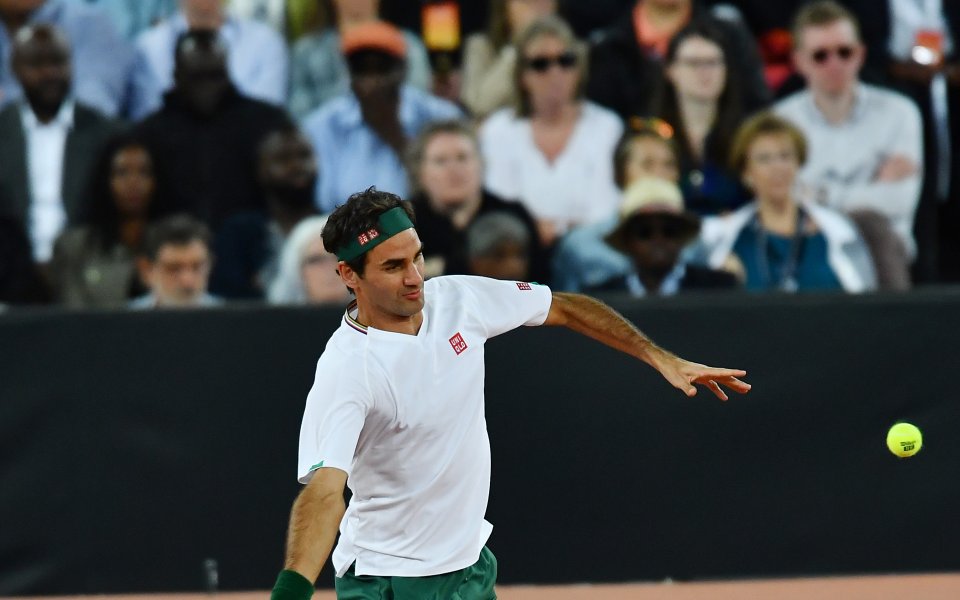 Възстановяването на Роджър Федерер след контузията на коляното върви добре