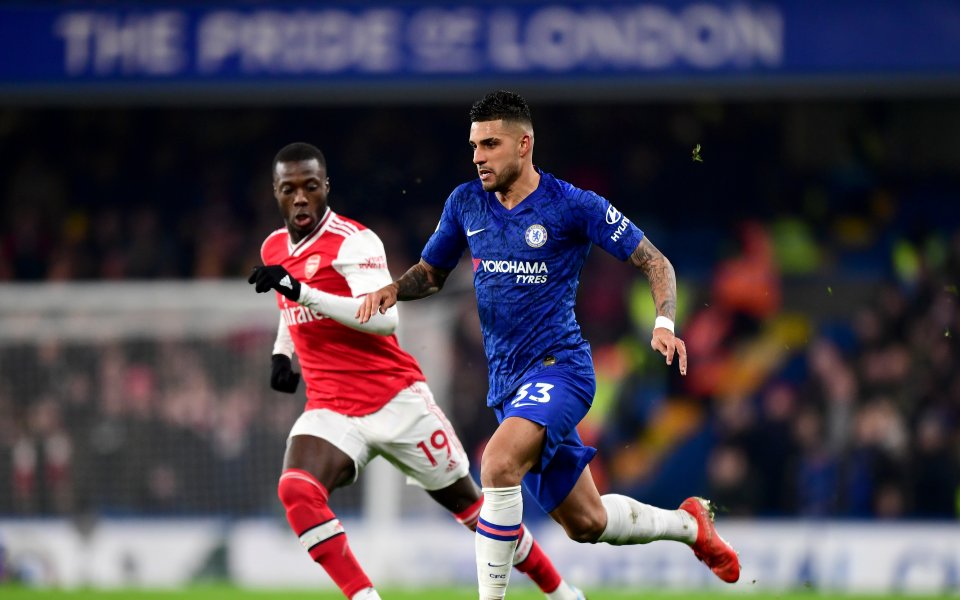 Бранителят на Челси Емерсон Палмиери е все по-близо до изхода