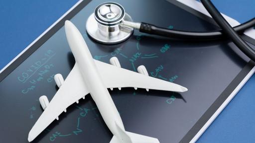  Около 30 души се прибрали в Брягово с полет от Нидерландия 