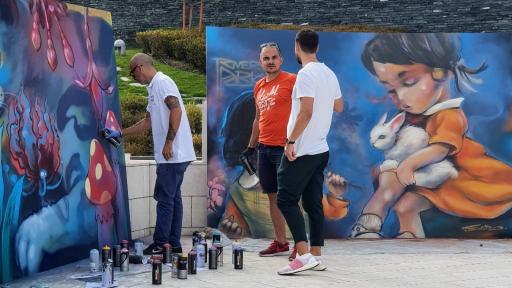  Насимо и изложбата с графити 