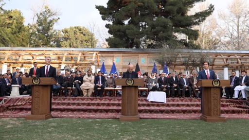  Историческо: Съединени американски щати и талибаните подписаха спокойно съглашение 